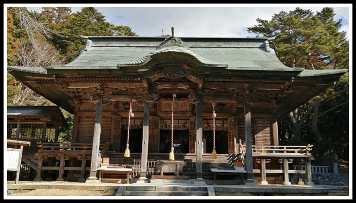 金華山黄金山神社